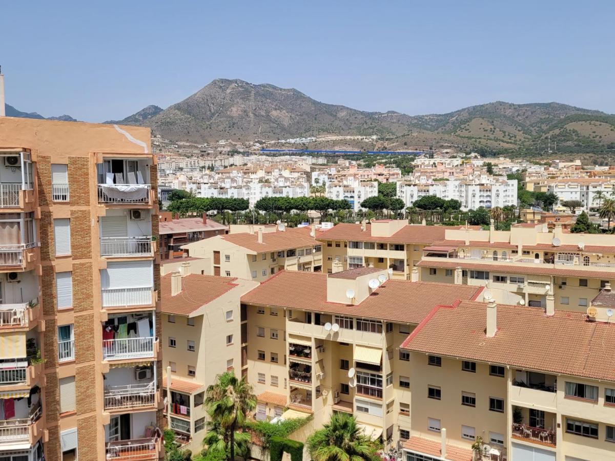 Attico Acuario, 2 Bathrooms Top Floor Appartment With Sea And Mountain Views Benalmádena Eksteriør bilde