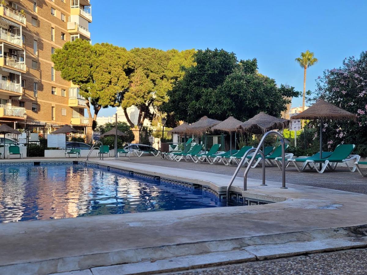 Attico Acuario, 2 Bathrooms Top Floor Appartment With Sea And Mountain Views Benalmádena Eksteriør bilde